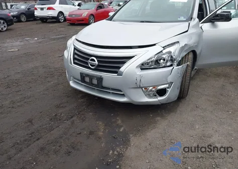 2014 Nissan Altima 2.5 S z USA, uszkodzony, nr VIN 1N4AL3AP8EC155321